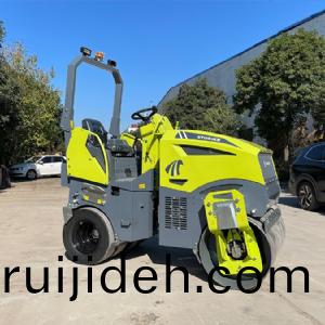ST3500C--3.5 Ton Pneumatic Tyre Combination Road Roller