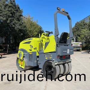 ST3500C--3.5 Ton Pneumatic Tyre Combination Road Roller