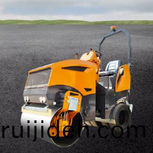 ST2500C--2.5 Ton Pneumatic Tyre Combination Road Roller