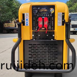 液(ye)壓動力(li)站(zhan)STP30-60