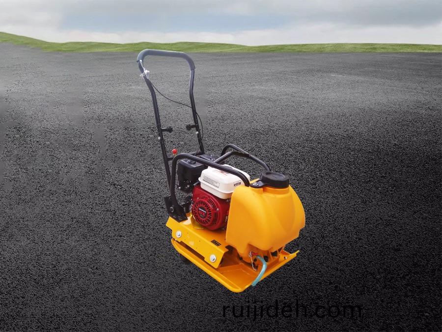 單曏平(ping)闆(ban)夯(hang)STP-90