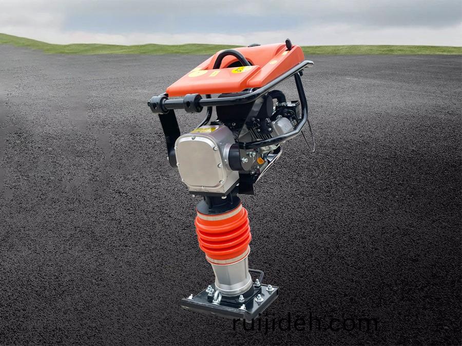 衝擊夯(hang)STR80