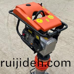 衝(chong)擊夯(hang)STR80