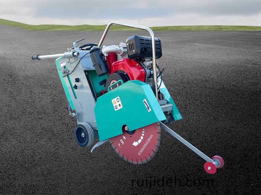 馬(ma)路切(qie)縫機Q520