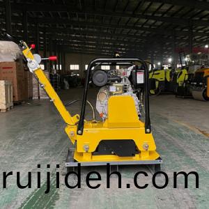 STP125平(ping)闆(ban)夯