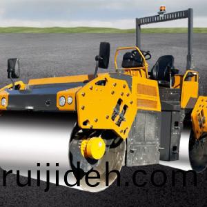 座(zuo)駕壓(ya)路(lu)機ST7000