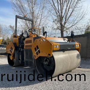 座(zuo)駕(jia)壓(ya)路(lu)機(ji)ST7000