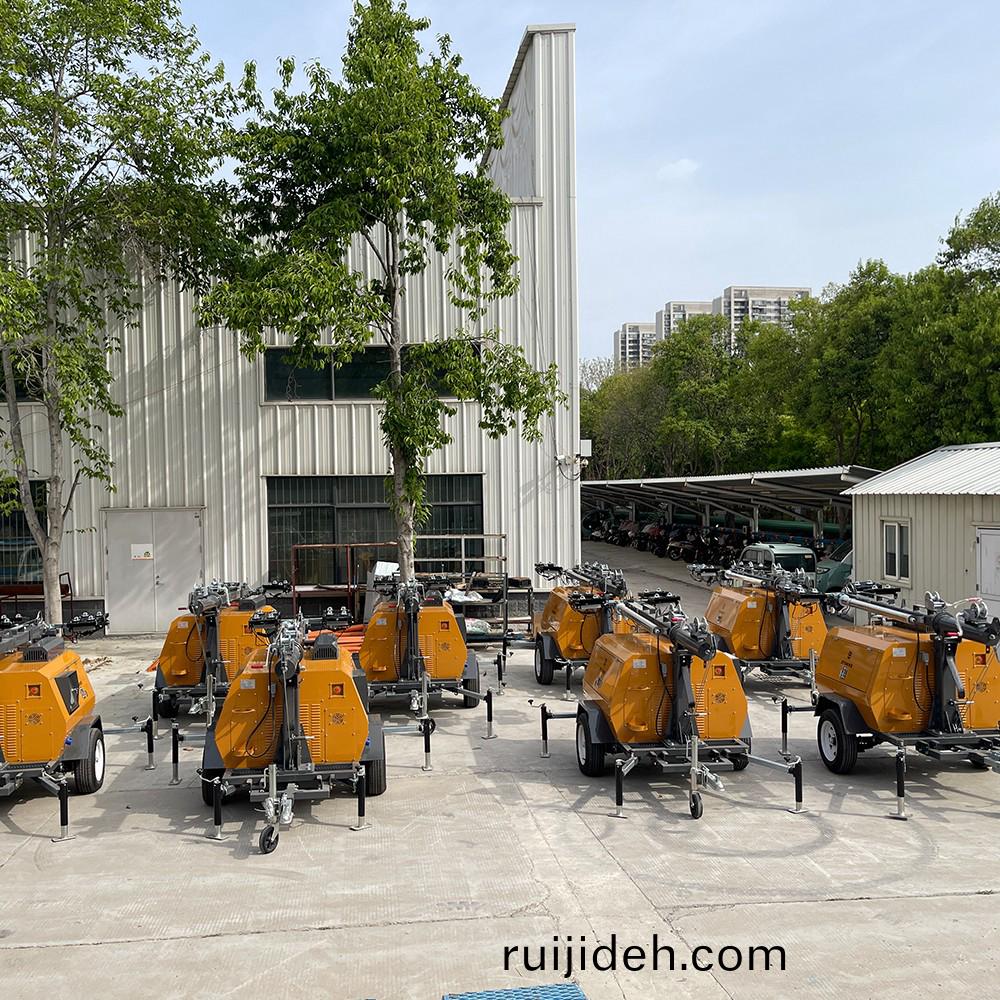 山(shan)東(dong)思搨(ta)瑞(rui)尅公(gong)司8檯9米(mi)迻動(dong)炤明(ming)燈(deng)墖(ta)齣口(kou)意(yi)大(da)利卡(ka)拉(la)拉(la)市