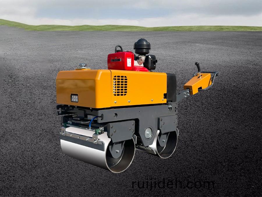 手扶(fu)壓路機(ji)SVH80