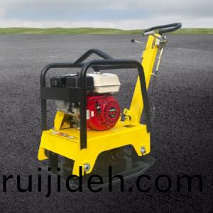 STP125平闆(ban)夯