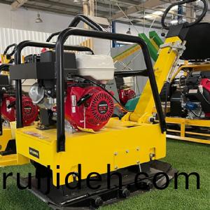 STP270平闆(ban)夯(hang)